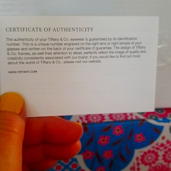 Authentic Tiffany & Co Eyeglass/Sunglass box. - Picture 4 of 4
